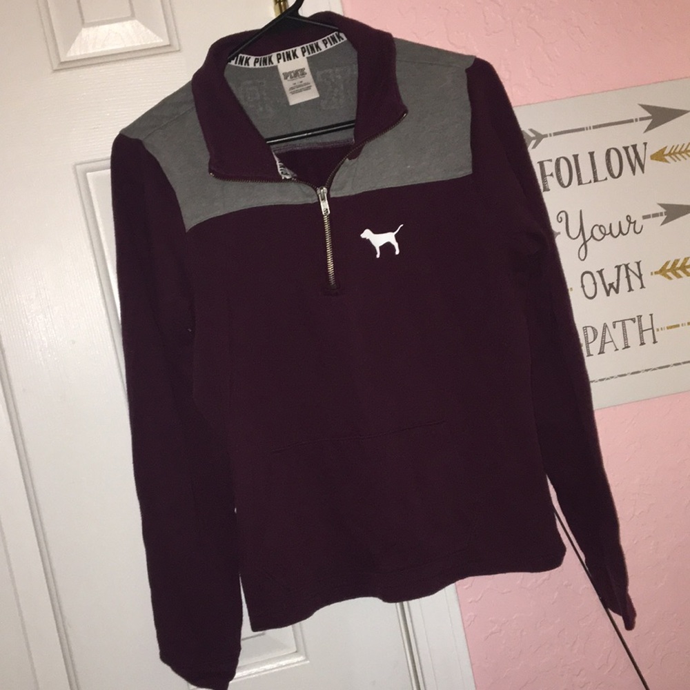 VS PINK maroon pullover || size medium